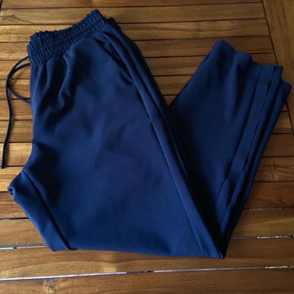 Athleta Metropolis Straight Leg Pant PrimaTwill Navy Blue sz.8 - Picture 10 of 10